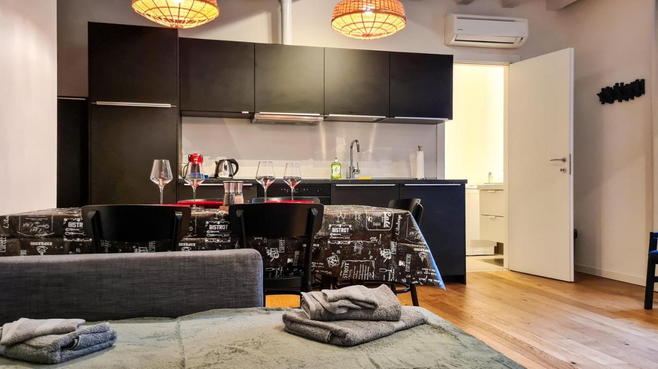 Porta Nuova Modern Apartment In The Center - 4 Μπέργκαμο Εξωτερικό φωτογραφία